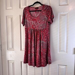 Reborn Red Paisley Short Sleeve Dress Size Medium